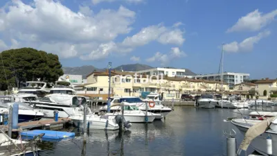 Apartamento en venta en Avinguda del Port del Canigó, Santa Margarida (Roses) de 200.000 €