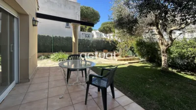 Chalet pareado en venta en Travessera Puig del Molí, S'Agaró (Castell d'Aro, Platja d'Aro i s'Agaró) de 520.000 €