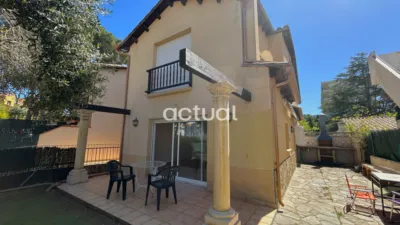 Chalet pareado en venta en Travessera Puig del Molí, S'Agaró (Castell d'Aro, Platja d'Aro i s'Agaró) de 520.000 €
