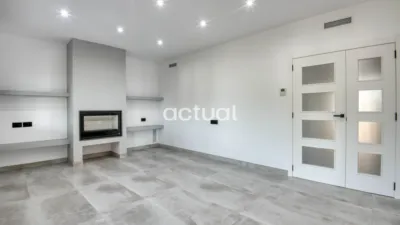 House on Carrer de la Noguera photo 4
