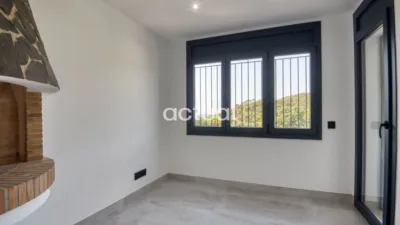 House on Carrer de la Noguera photo 19