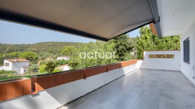 House on Carrer de la Noguera photo 23