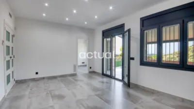 House on Carrer de la Noguera photo 21