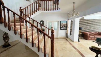 Detached villa on Avenida de Burgos photo 43