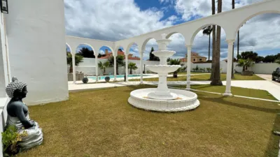 Detached villa on Avenida de Burgos photo 7