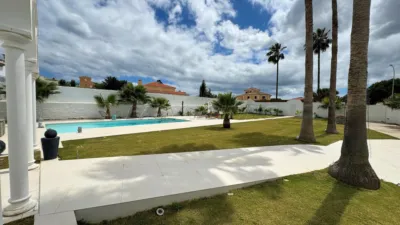 Detached villa on Avenida de Burgos photo 9