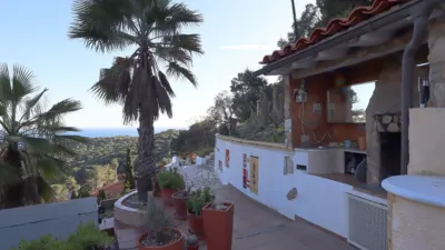 Casa en venta en Avinguda del Pla de Rosell, cerca de Carrer de les Margarides, Roca Grossa-Serra Brava (Lloret de Mar) de 359.000 €