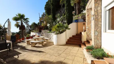 Casa en venta en Avinguda del Pla de Rosell, cerca de Carrer de les Margarides, Roca Grossa-Serra Brava (Lloret de Mar) de 359.000 €