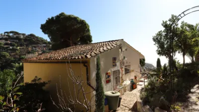 Casa en venta en Avinguda del Pla de Rosell, cerca de Carrer de les Margarides, Roca Grossa-Serra Brava (Lloret de Mar) de 359.000 €