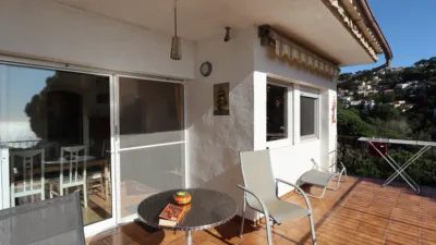Casa en venta en Avinguda del Pla de Rosell, cerca de Carrer de les Margarides, Roca Grossa-Serra Brava (Lloret de Mar) de 359.000 €