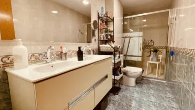 Apartment on Carrer d'Isaac Peral photo 48