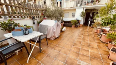 Apartment on Carrer d'Isaac Peral photo 31