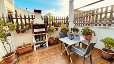 Apartment on Carrer d'Isaac Peral photo 29