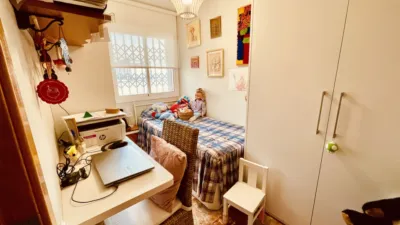 Apartment on Carrer d'Isaac Peral photo 24