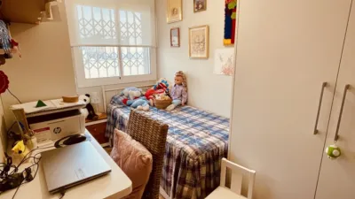 Apartment on Carrer d'Isaac Peral photo 23