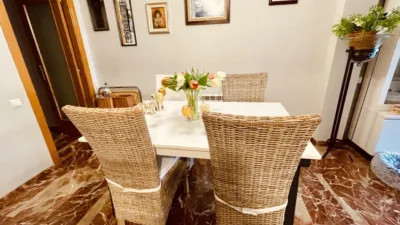 Apartment on Carrer d'Isaac Peral photo 40