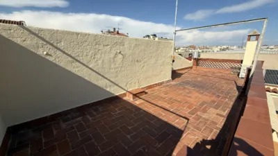 Piso en alquiler en Carrer de Roger de Llúria, cerca de Carrer de las Navas de Tolosa, Segle XX (Distrito Segle XX-La Cogullada. Terrassa) de 1.400 €<span>/mes</span>