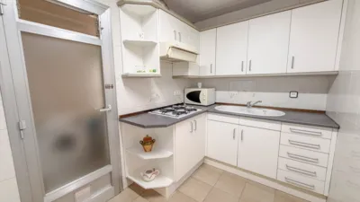 Apartment on Carrer de la Hispanitat photo 2