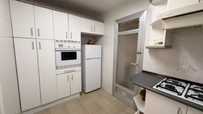 Apartment on Carrer de la Hispanitat photo 10