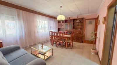 Apartment on Carrer de la Hispanitat photo 4