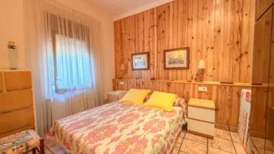 House in Castellví de Rosanes photo 16
