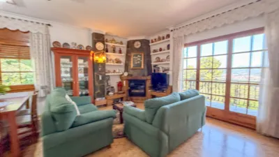 House in Castellví de Rosanes photo 28