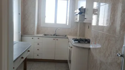 Apartment on Carrer d'Alguersuari i Pascual photo 5