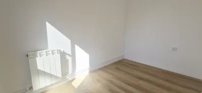 Flat in Carrer del Sindicat photo 8