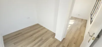 Flat in Carrer del Sindicat photo 4