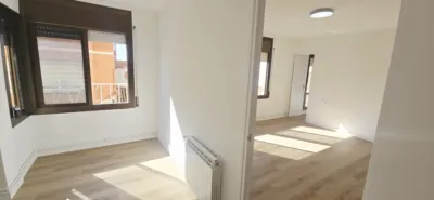 Flat in Carrer del Sindicat photo 9