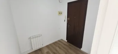 Flat in Carrer del Sindicat photo 2