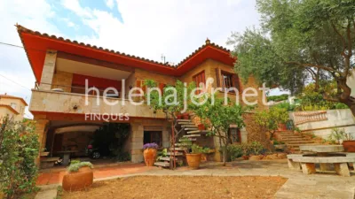 House on Carrer d'Ortiz de la Vega photo 4