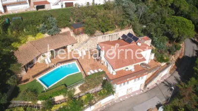 Detached house on Carrer del Ponent photo 44
