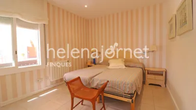 Detached house on Carrer del Ponent photo 21