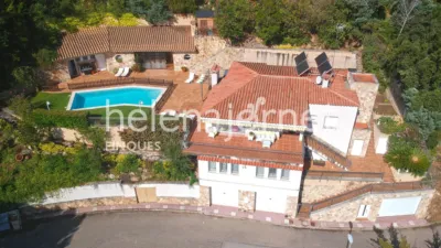 Detached house on Carrer del Ponent photo 45
