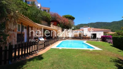 Detached house on Carrer del Ponent photo 47