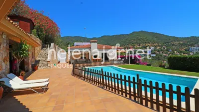 Detached house on Carrer del Ponent photo 36