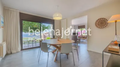 Single-family home on Carrer de Margarida Wirsing i Bordas photo 12