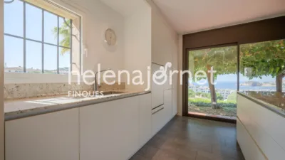 Single-family home on Carrer de Margarida Wirsing i Bordas photo 14