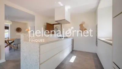 Single-family home on Carrer de Margarida Wirsing i Bordas photo 15