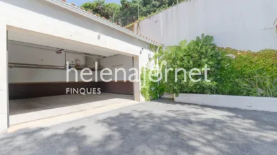 Single-family home on Carrer de Margarida Wirsing i Bordas photo 39