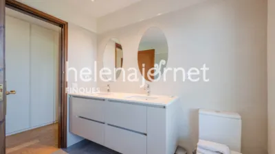 Single-family home on Carrer de Margarida Wirsing i Bordas photo 31