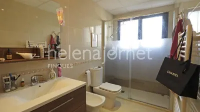 Apartment on Carrer de Salvador Espriu photo 13