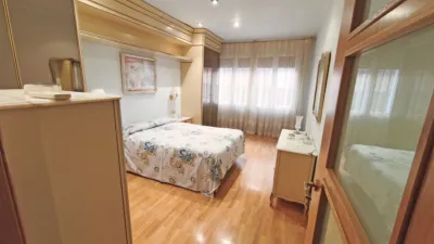 Piso en venta en Carrer Riu Essera, Príncep de Viana-Clot (Lleida Capital) de 165.000 €