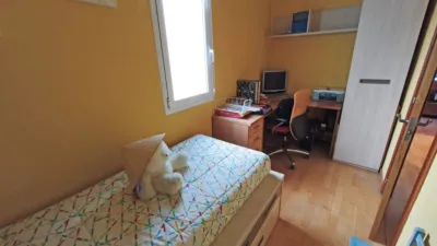 Piso en venta en Carrer Princep de Viana, cerca de Carrer Paer Casanovas, Xalets-Humbert Torres (Lleida Capital) de 165.000 €