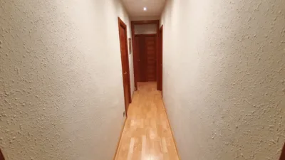 Piso en venta en Carrer Princep de Viana, cerca de Carrer Paer Casanovas, Xalets-Humbert Torres (Lleida Capital) de 165.000 €