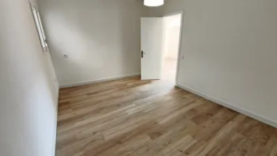 Piso en venta en Carrer Palauet, cerca de Carrer de Juneda, La Bordeta (Lleida Capital) de 140.000 €