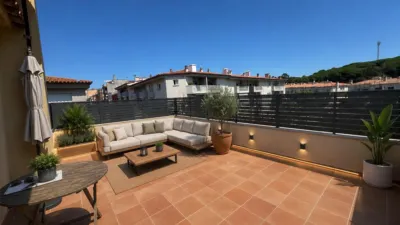Duplex Penthouse on Carrer de Tarragona photo 2