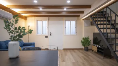 Dúplex en venta en Carrer de Pontons, El Guinardó (Distrito Horta-Guinardó. Barcelona Capital) de 259.000 €
