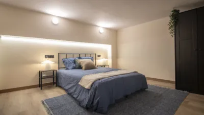 Dúplex en venta en Carrer de Pontons, El Guinardó (Distrito Horta-Guinardó. Barcelona Capital) de 259.000 €